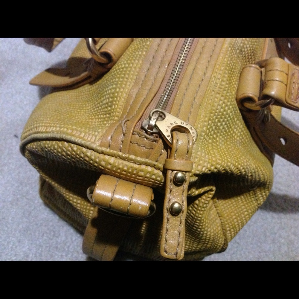 Yellow Marc Jacobs handbag - Picture 4 of 4